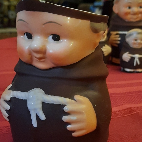 Friar tuck sugar creamer salt and pepper set - Picture 16 of 16